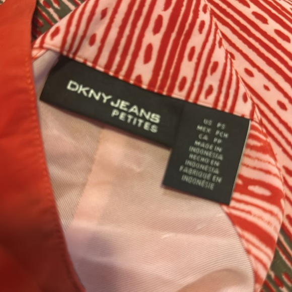 Summer Pullover Dress DKNY Petites Size PS - Picture 4 of 4